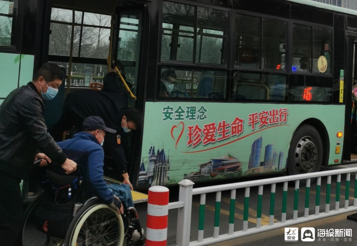 梦见公交车与小学同学，穿梭时空的情感纽带