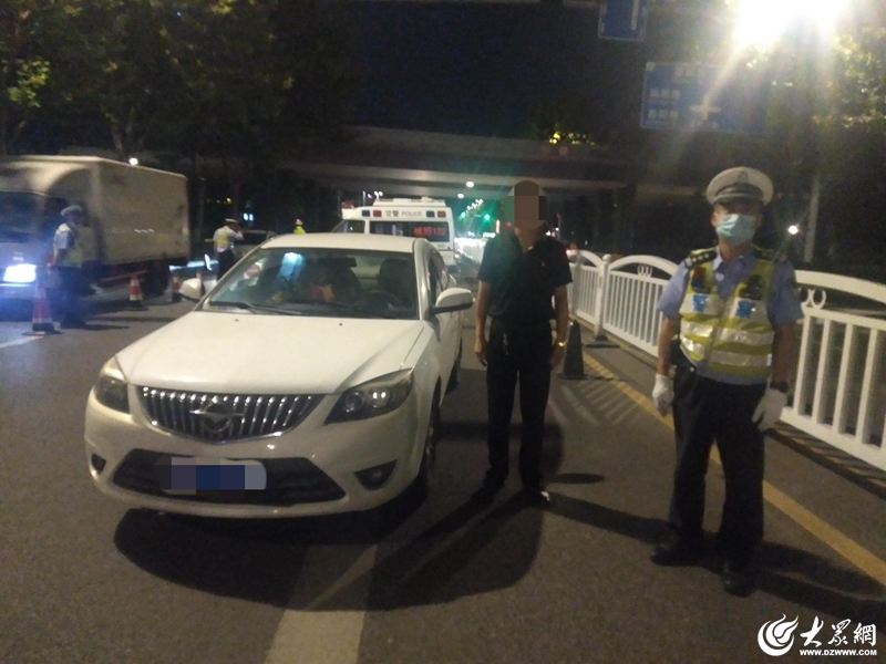 亿博体育app官网登录3772v炸街很拉风？过节没人查酒驾？假期首日青岛交警查处