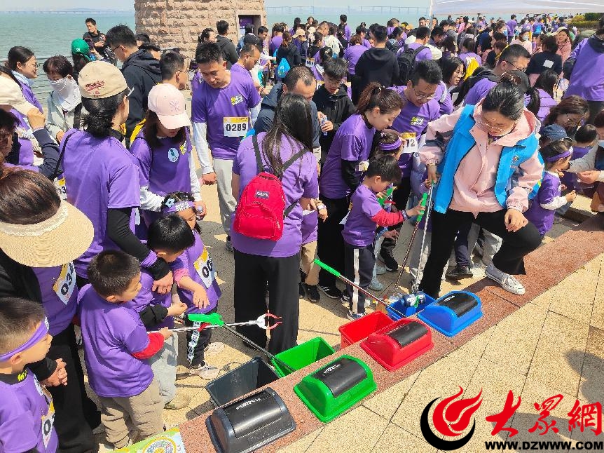 活力开跑后海 九游娱乐app垃圾分类“童”行湖岛街道创新融合宣教新体验(图2)