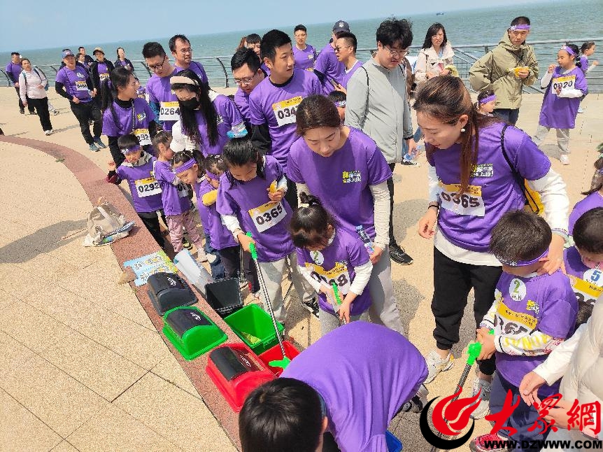 活力开跑后海 九游娱乐app垃圾分类“童”行湖岛街道创新融合宣教新体验(图1)