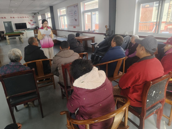 洪范池镇社工站开展“生命之光·法治护航”主题活动 图3